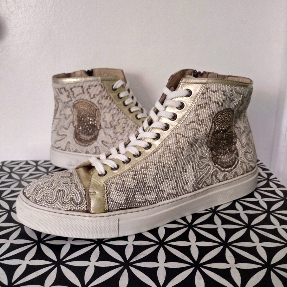 Donald J. Pliner Lajos Skull Beadwork Shoes
